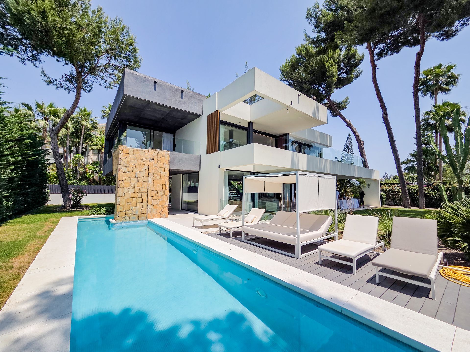 Milla de Oro, Marbella